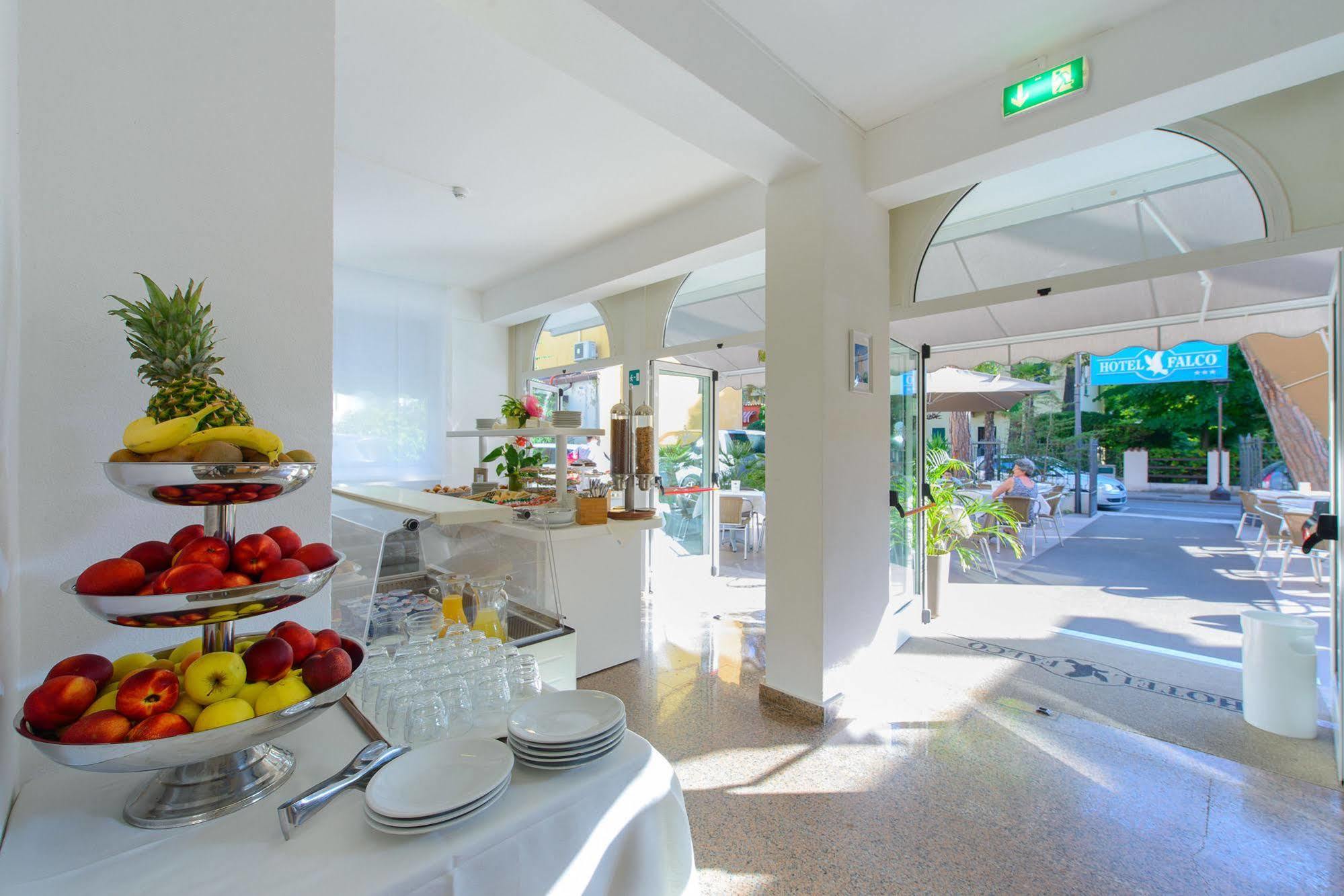Hotel Falco ริชโชเน ภายนอก รูปภาพ